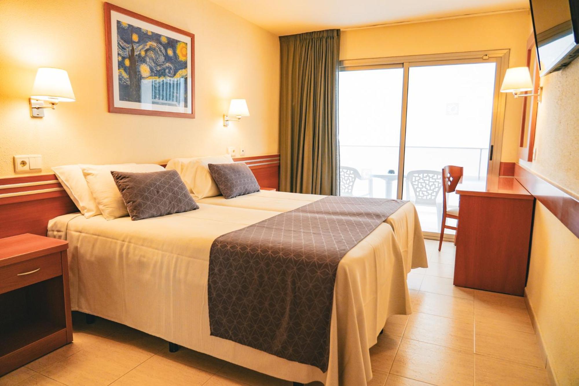 פינדה דה מר Htop Pineda Palace 4Sup - Adults Recommended #Htopbliss חדר תמונה