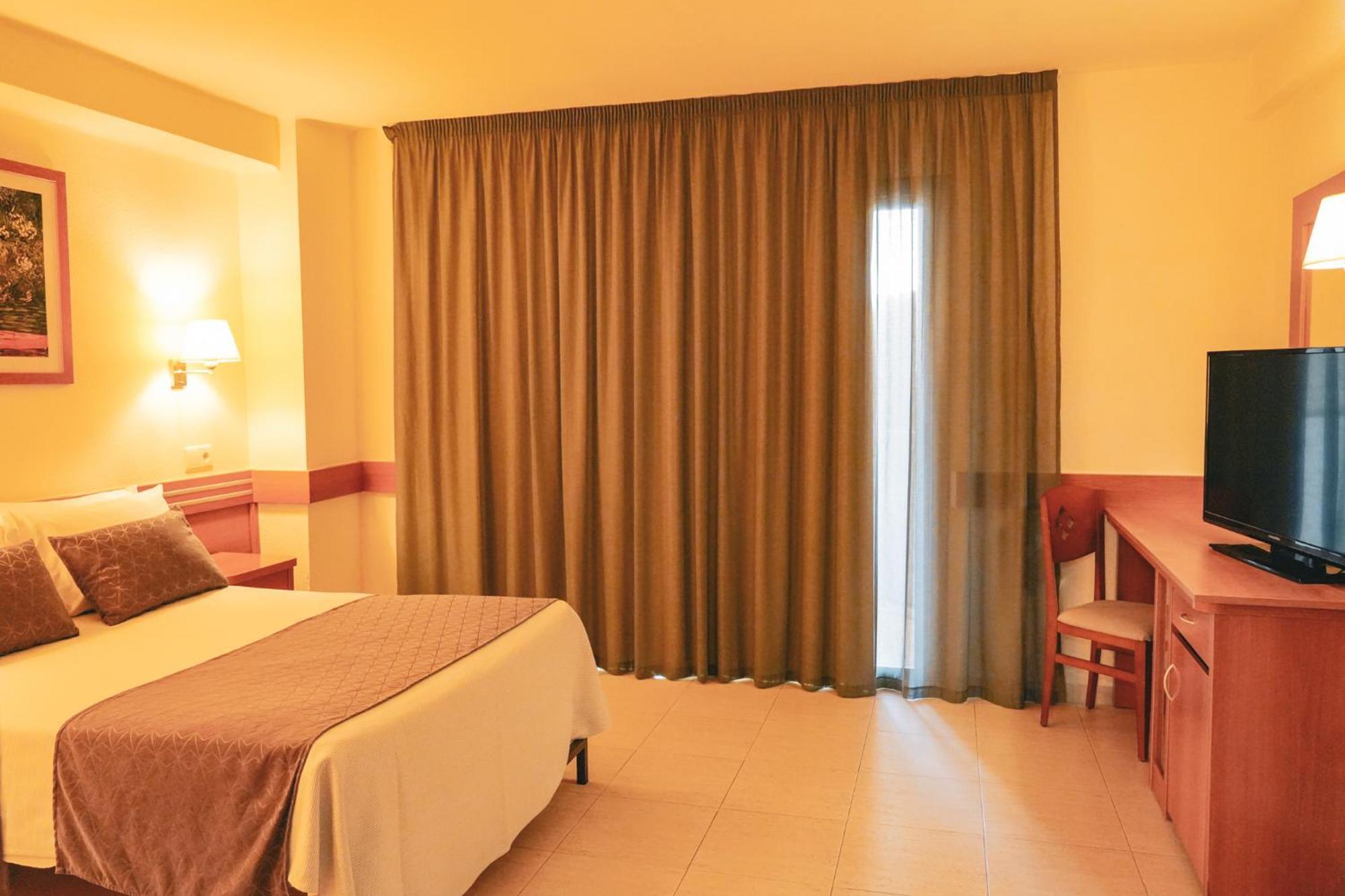 פינדה דה מר Htop Pineda Palace 4Sup - Adults Recommended #Htopbliss חדר תמונה